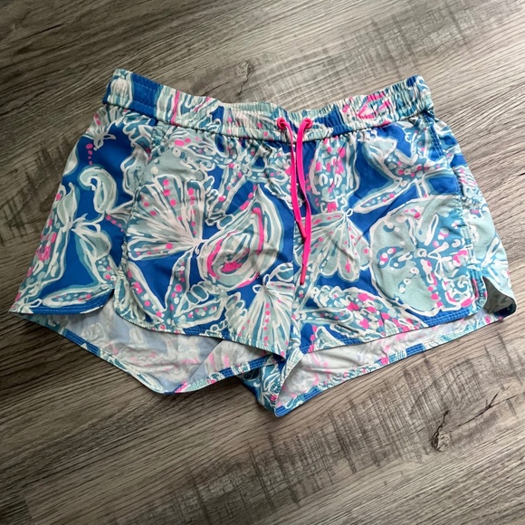Lilly Pulitzer Bay Blue Into The Deep run around Luxletic Athletic Shorts small - Picture 1 of 10